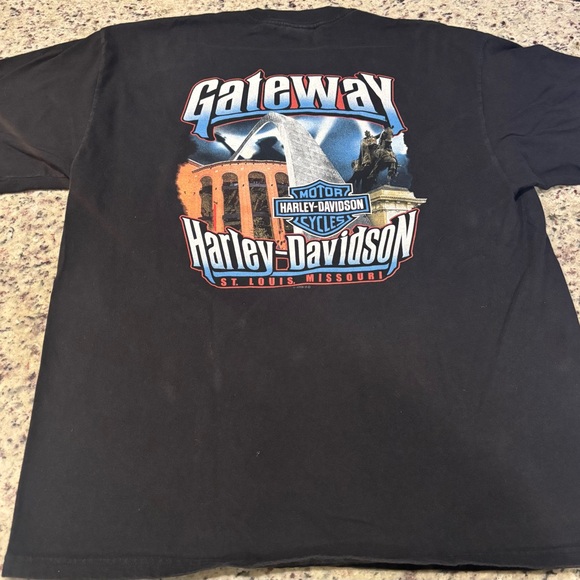 Harley Davidson St. Louis, Missouri shirt size XL - Picture 4 of 5